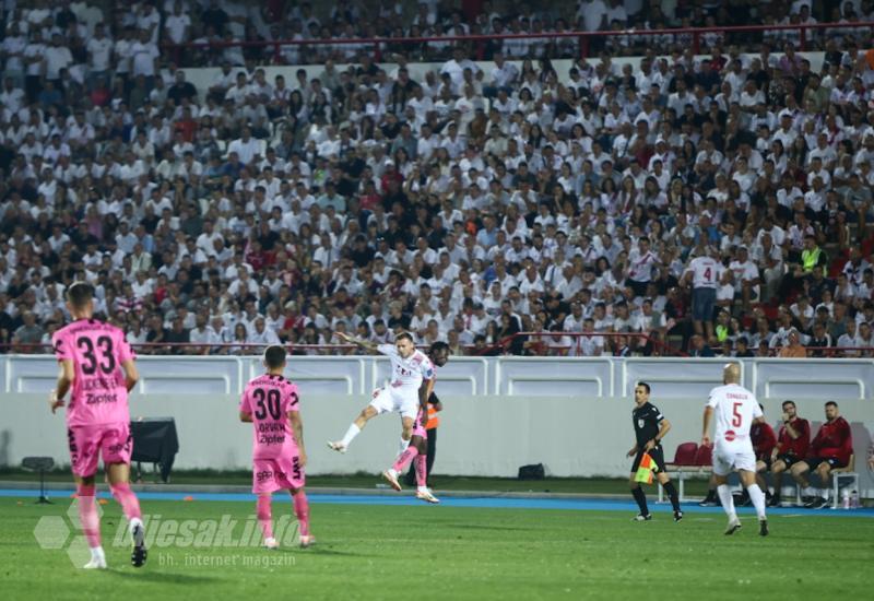 FOTO/VIDEO | Zrinjski vodi na poluvremenu: Europska liga na domak ruke!